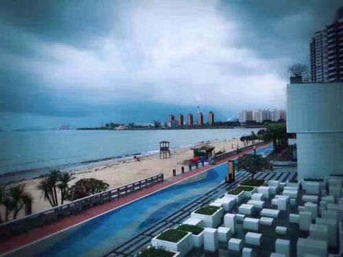 Хойчжоу: Bubble Sea View Apartment