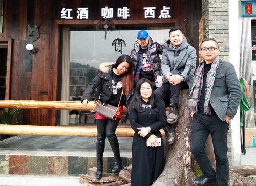 Шаоян: Liang Shan Youth Hostel