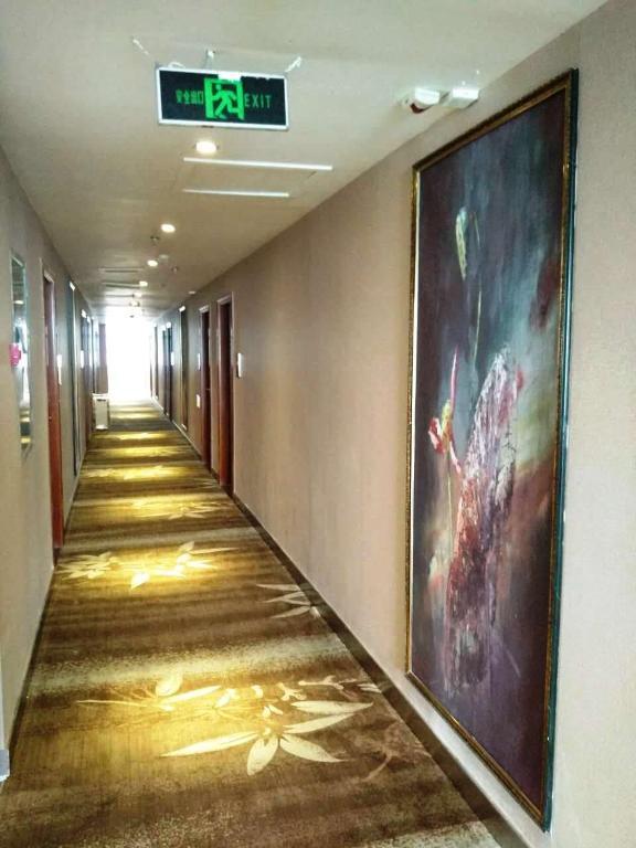 Наньнин: Super 8 Nanning Jiangnan Wanda