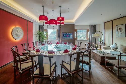 Чунцин: Dazushike kaiyuantang Hotel