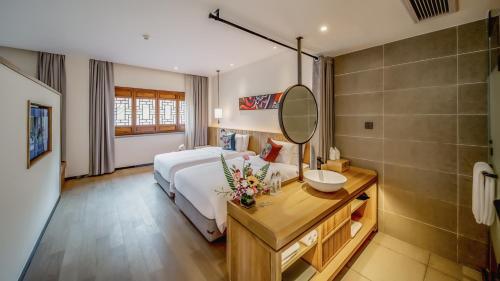 Чунцин: Dazushike kaiyuantang Hotel