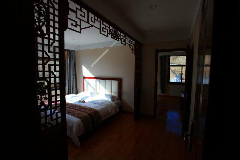 Синьчжоу: Mountain Wutai Huadu Hostel