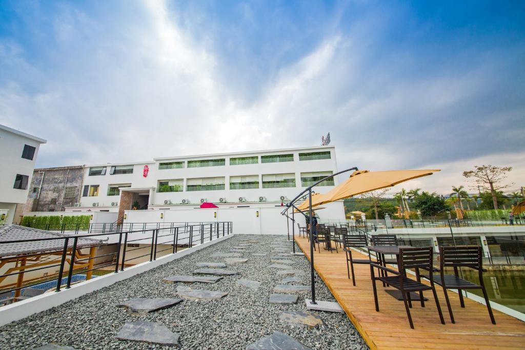 Хойчжоу: Huidong Baipenzhu Hotspring Holiday Resort