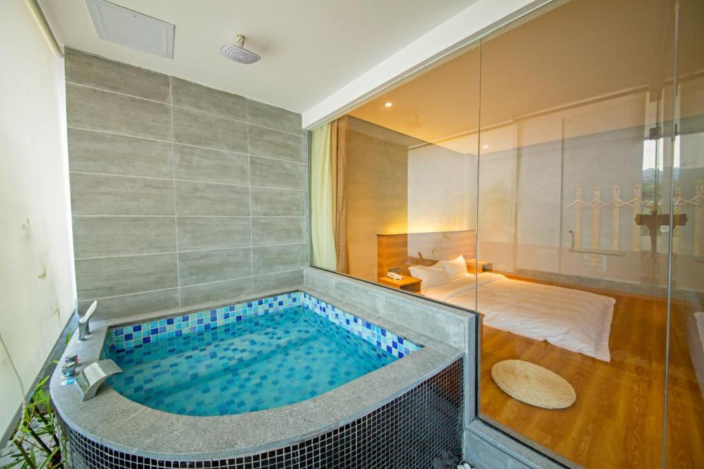 Хойчжоу: Huidong Baipenzhu Hotspring Holiday Resort