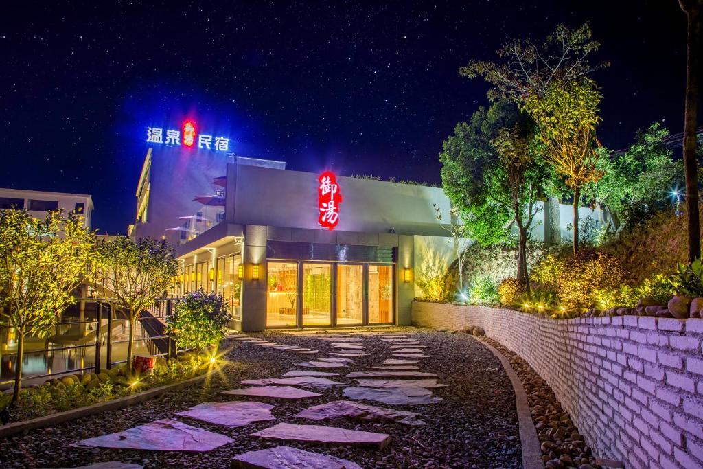 Хойчжоу: Huidong Baipenzhu Hotspring Holiday Resort