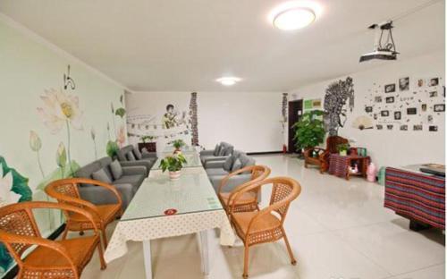 Баоцзи: Baoji Red Tour International Hostel