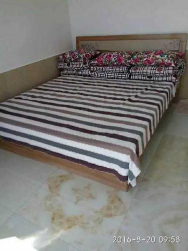 Паниин: Honghaitan Honglin Farmstay