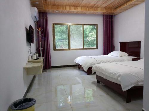 Enshi Grand Canyon Xiangba Homestay — фото 3