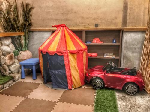 Ханчжоу: Deyishe Warm Night Lakeview Homestay
