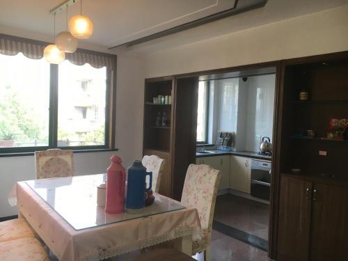 Ханчжоу: Xianghu Apartment