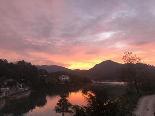 Тайчжоу: Qiongtai Xiangu Lakeside Garden Homestay