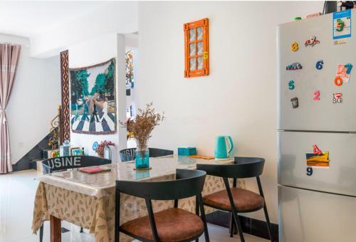 Наньнин: Nazar Boncuğu Hostel