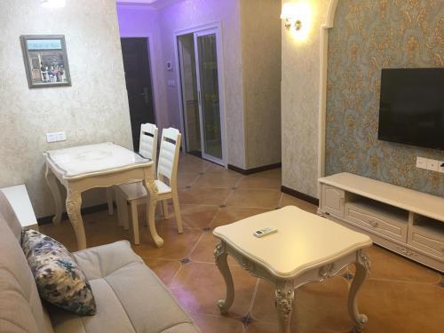 Чунцин: Jiefangbei Baobao Yueyue Apartment