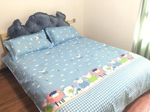 Чунцин: Jiefangbei Baobao Yueyue Apartment
