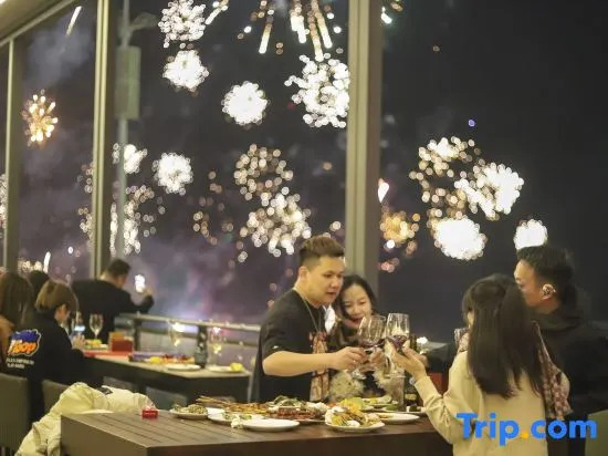 Хойчжоу: Dusit Thani Shuangyue Bay Resort Huizhou