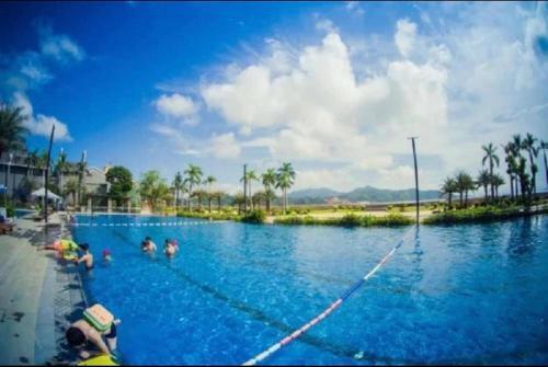 Хойчжоу: Huidong Xunliao Bay Fuli Europe Style Garden Villa