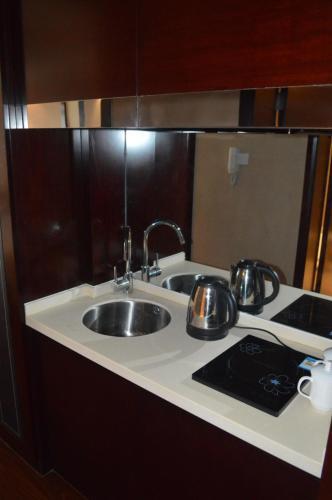 Чжоушань: Lao Cuo Zhai Ren Apartment