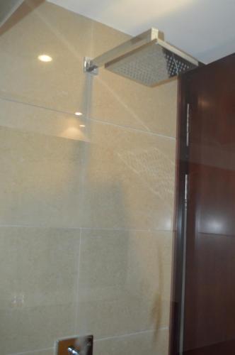 Чжоушань: Lao Cuo Zhai Ren Apartment