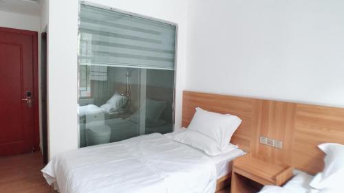 Джинченг: Guo Liang Cun Gui Bing Yuan Hotel