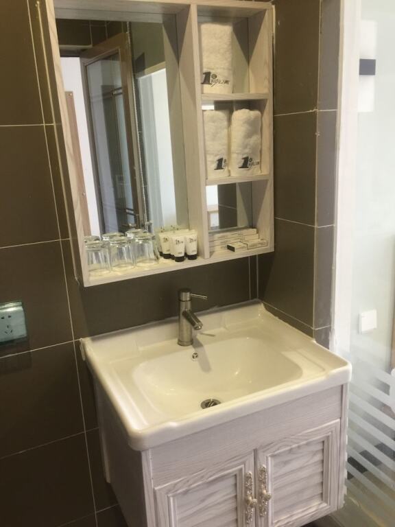 Джиангме: Firstapartment