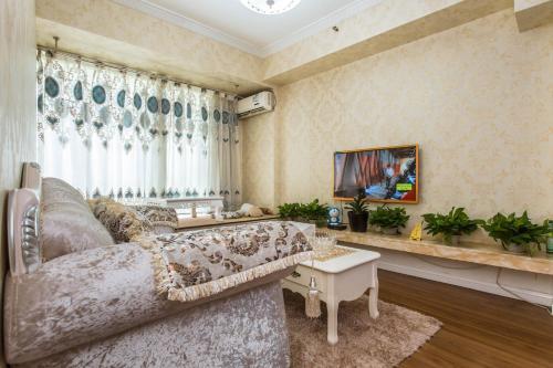 Ханчжоу: City Center Fan Hua Apartment
