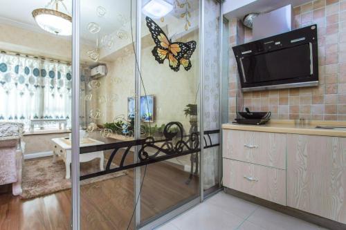 Ханчжоу: City Center Fan Hua Apartment