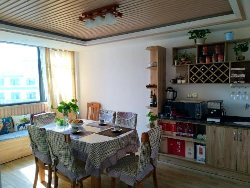 Хуаншань: Huangshan Sanggehua Homestay Bus Station