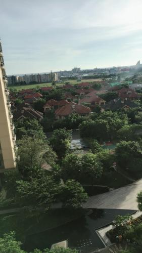 Бэйхай: Silver Bay Sea View Apartment