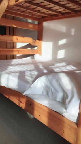 Бэйхай: Silver Bay Sea View Apartment