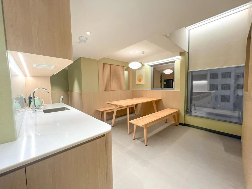 Гонконг: Urbanwood Ap Lei Chau
