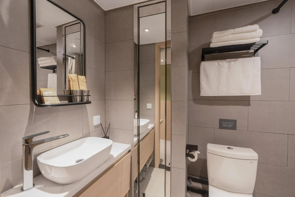 Гонконг: Urbanwood Ap Lei Chau