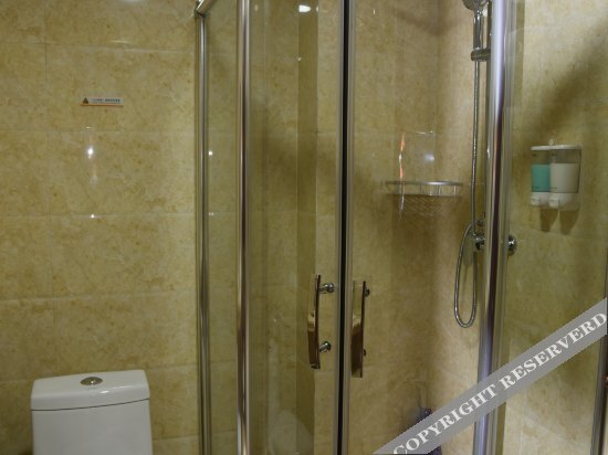 Баодин: Super 8 Hotel (Yixian Chaoyang East Road)