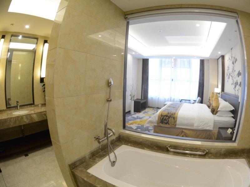 Аньцин: GreenTree Eastern Tongcheng Economic Development District Tianhong Hotel