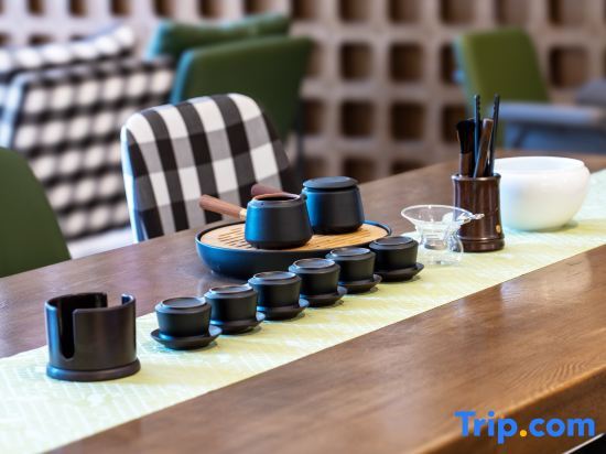 Вэйфан: PHIREN Hotel (Weifangbei Railway Station, Beihai Road, Weifang)