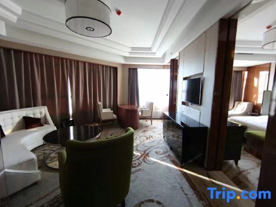 Хулун-Буир: Q+ Huili Mingzhu Business Holiday Hotel