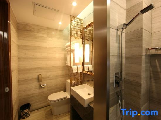 Хулун-Буир: Q+ Huili Mingzhu Business Holiday Hotel