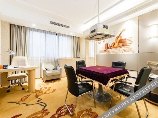 Яньчэн: Vienna Hotel (Dongtai Chengdong New District)