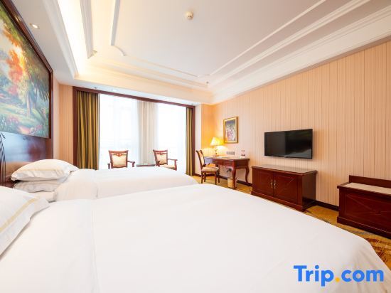 Хуайань: Vienna International Hotel (Huai'an New City)