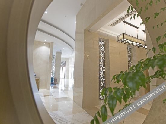Цзясинь: Junyue Resort Hotel
