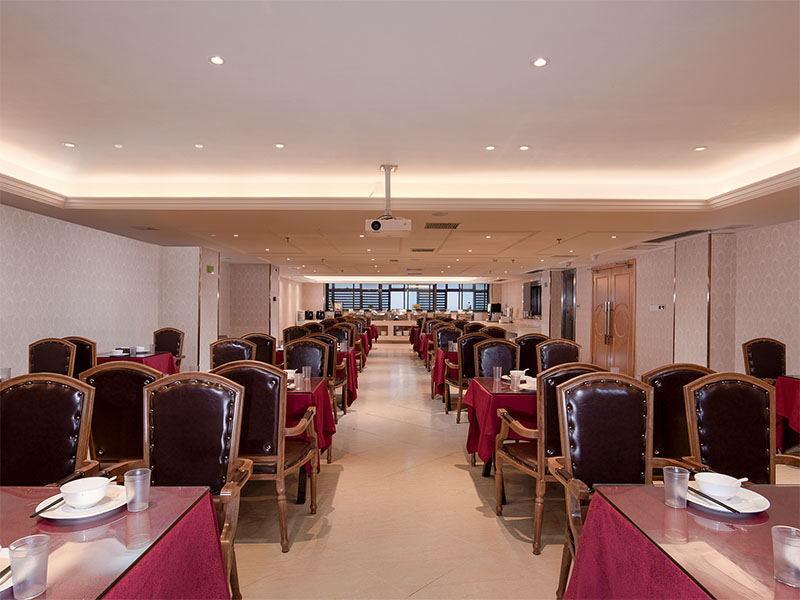 Чанша: Vienna Hotel Changsha International Exhibition Center
