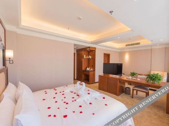 Яань: Bihai Yuntian Hotel