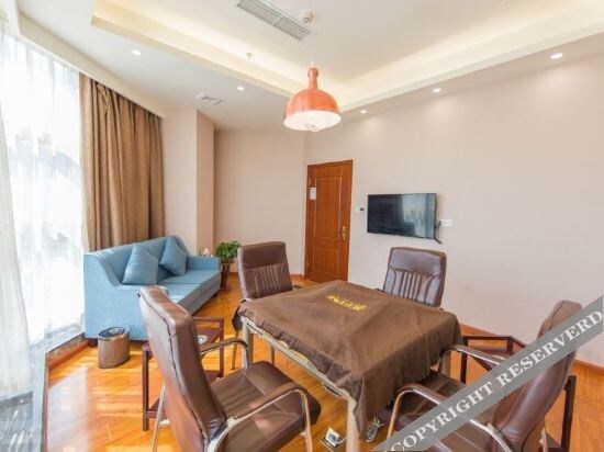 Яань: Bihai Yuntian Hotel