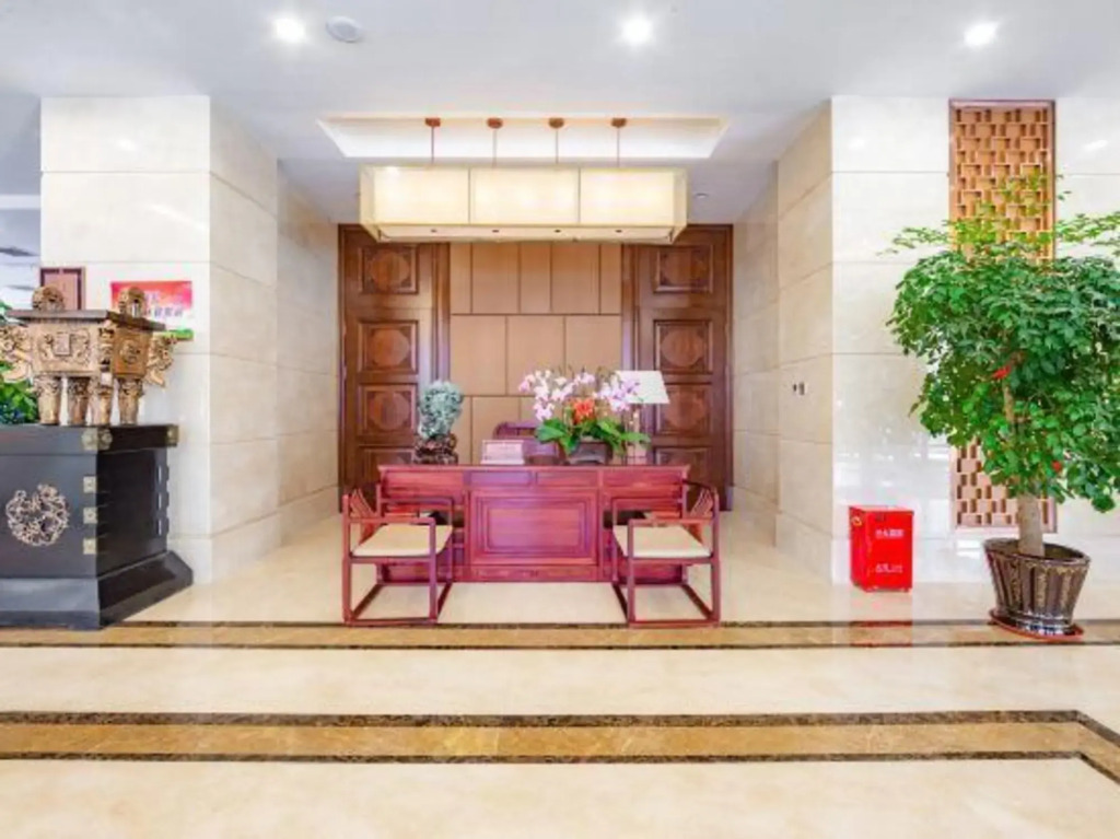 Инкоу: Shenglin Hotel
