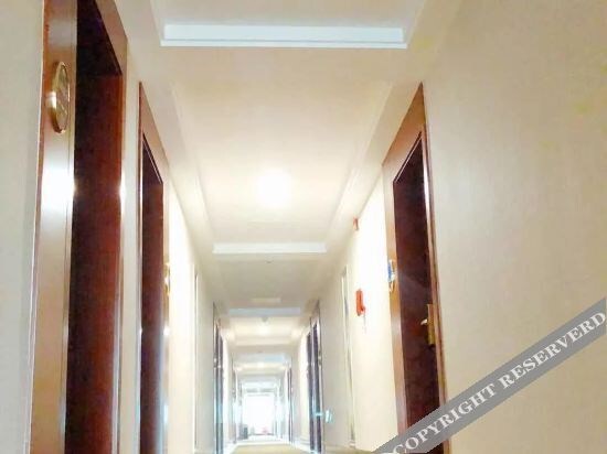 Синьхуа: Bishui Lantian Hotel