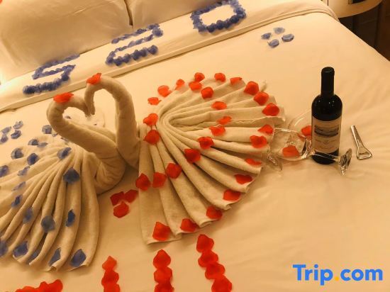 Хейан: Kyriad Marvelous Hotel (Heyuan  Hakka Culture Park)
