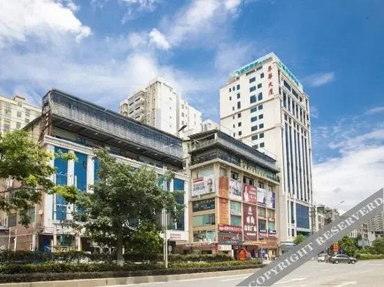 Маоминг: City Convenience Hotel (Xinyi Donghuicheng )