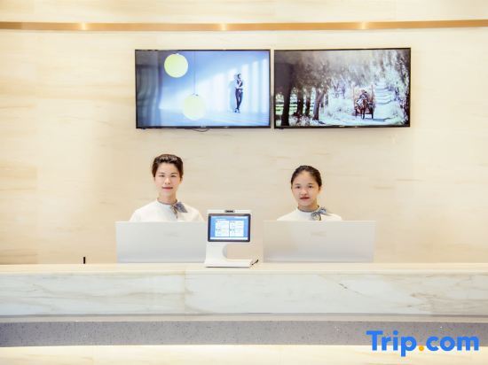 Ваньнин: Wanning  Guonan Hotel (Wanning Wan'an Ave High-speed Railway Station)