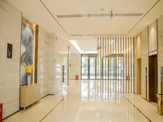 Ваньнин: Wanning  Guonan Hotel (Wanning Wan'an Ave High-speed Railway Station)