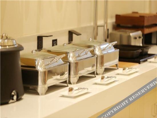Юнчжоу: City Convenience Hotel (Yanjiang Road Xintiandi Branch)
