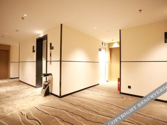 Юнчжоу: City Convenience Hotel (Yanjiang Road Xintiandi Branch)